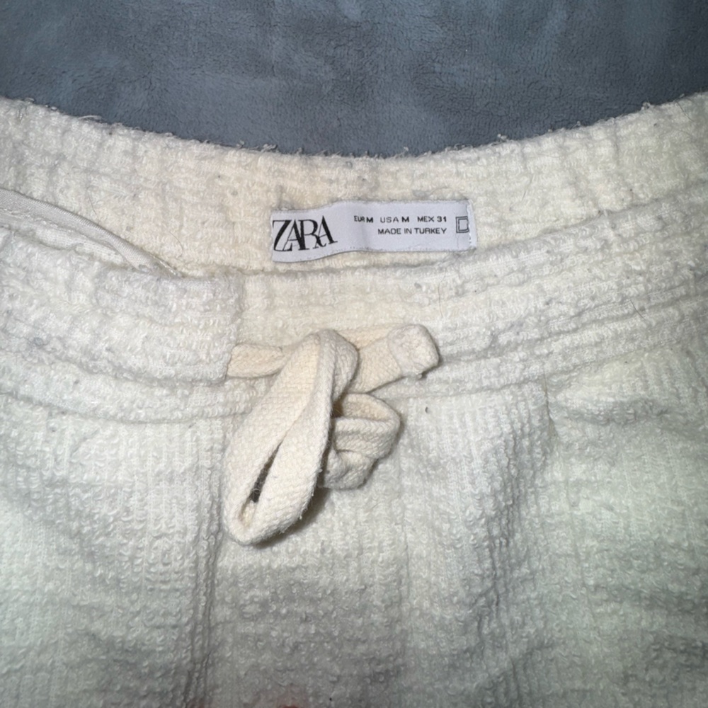 Zara Cream Summer shorts